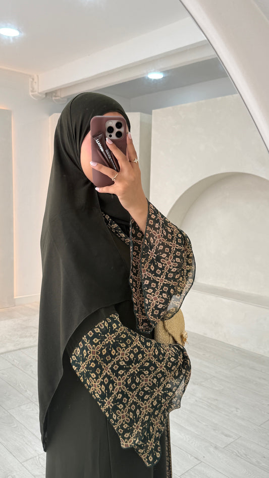 Deep Khaki Arabesque