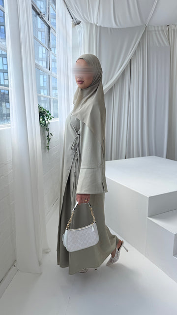Linen/Cotton Wrap Abaya in pale mint with matching chiffon hijab